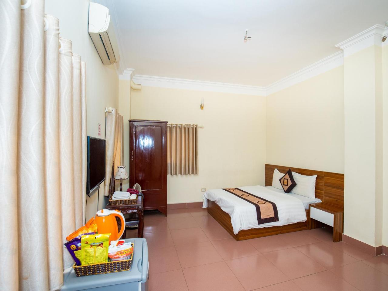 Ho Sen Xanh Hotel Hanoi Exterior photo