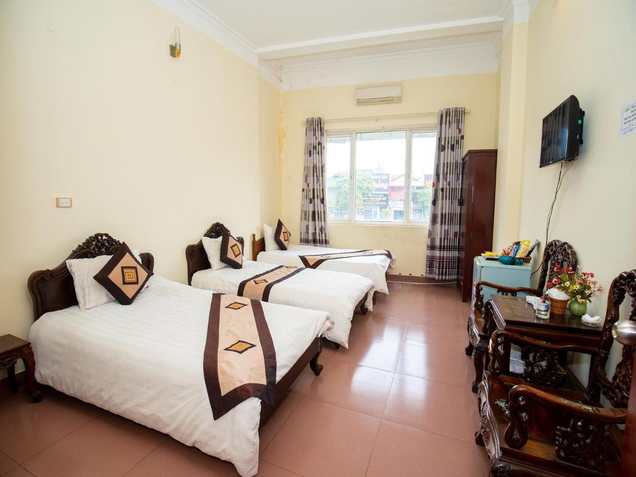 Ho Sen Xanh Hotel Hanoi Exterior photo