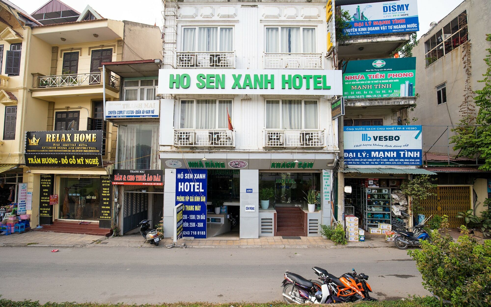Ho Sen Xanh Hotel Hanoi Exterior photo