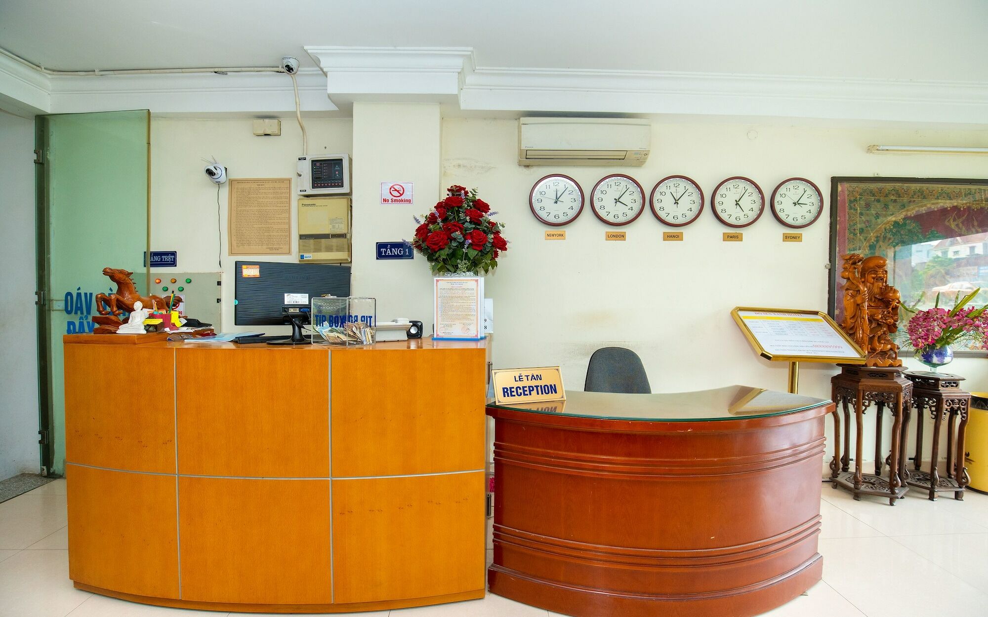Ho Sen Xanh Hotel Hanoi Exterior photo
